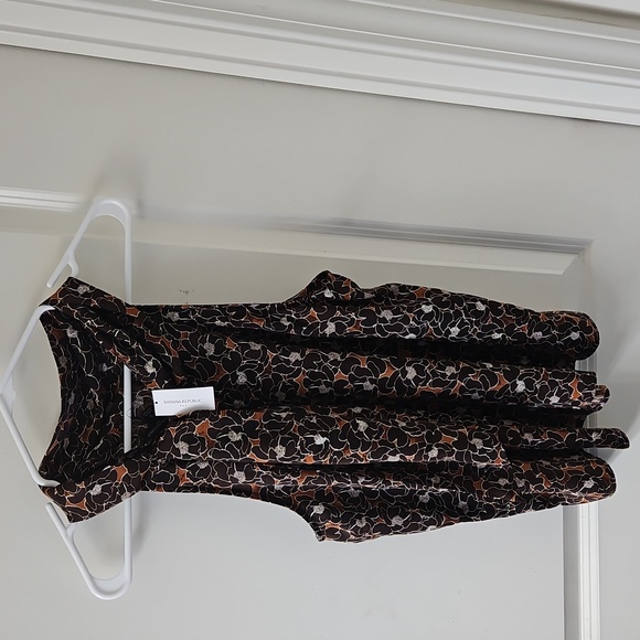 Banana Republic Floral Maxi Skirt in Brown, Black and Cream - Picture 2 of 5